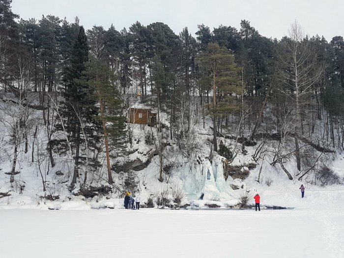 Водопад «Плакун», святой источник пророка Илии у деревни Пепёлыши